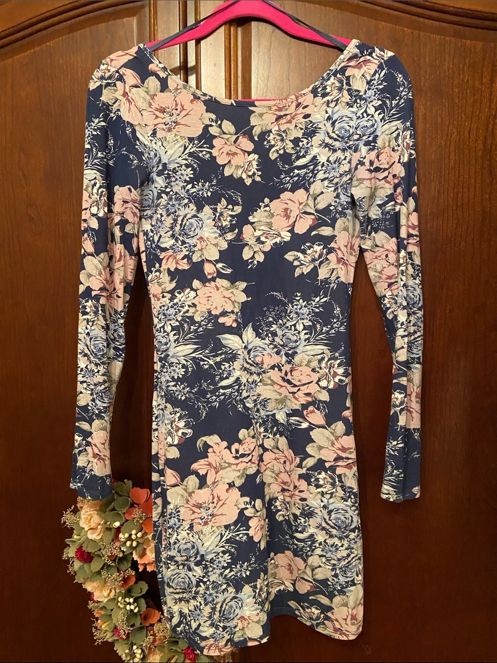 Guess XS floral body-con long-sleeve dress fitted party cocktail night out blue